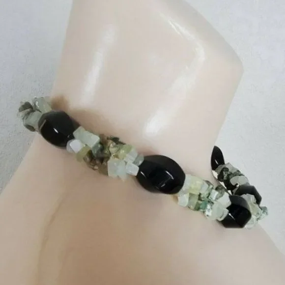 Ross-Simons Sterling Silver Chunky Bead Choker Necklace Jade Green Lace Agate - Picture 4 of 13
